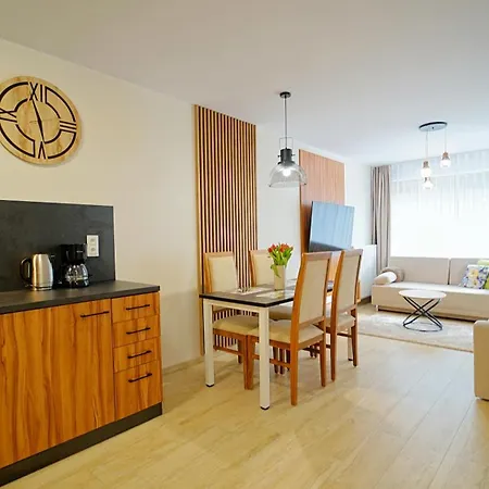 Every Sky - Kilińskiego 17a-17b-17c * Szklarska Poręba